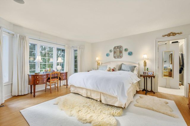 81 Osterville West Barnstable Road, Osterville, MA 02655