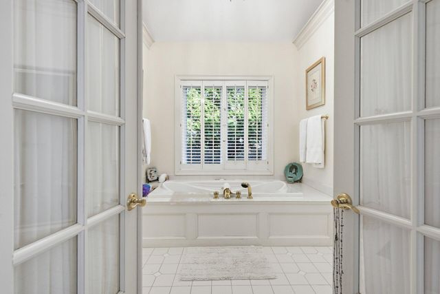 81 Osterville West Barnstable Road, Osterville, MA 02655