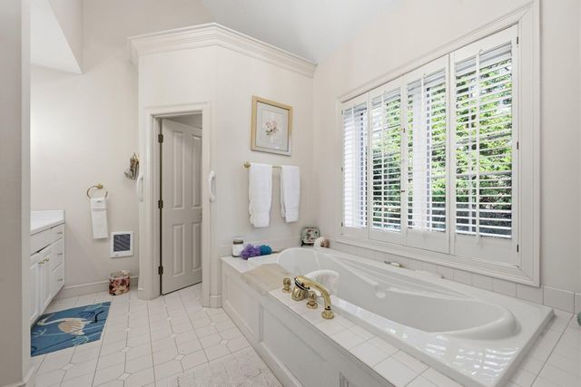 81 Osterville West Barnstable Road, Osterville, MA 02655