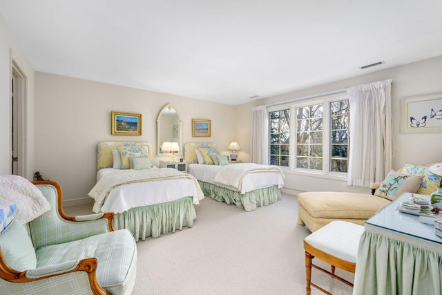 81 Osterville West Barnstable Road, Osterville, MA 02655