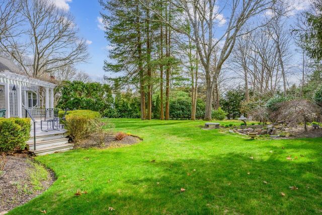 81 Osterville West Barnstable Road, Osterville, MA 02655