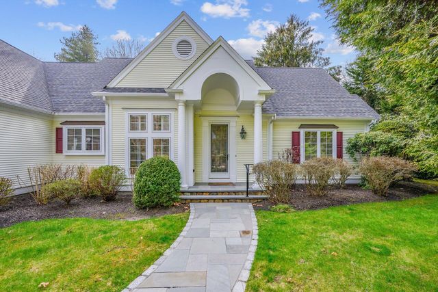 81 Osterville West Barnstable Road, Osterville, MA 02655