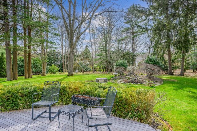 81 Osterville West Barnstable Road, Osterville, MA 02655