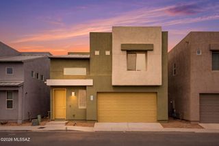 2815 N Fair Oaks Avenue, Tucson, AZ 85712
