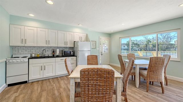 4234 GULF OF MEXICO DRIVE M1, Longboat Key, FL 34228