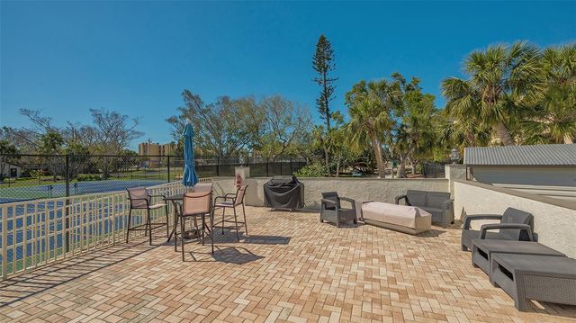 4234 GULF OF MEXICO DRIVE M1, Longboat Key, FL 34228