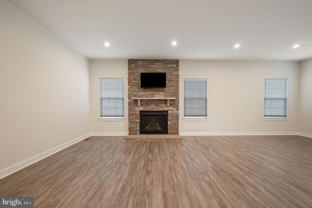 1228 HOOK DR, Middletown, DE 19709