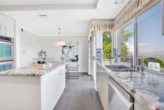 20138 Greenbriar, Tarzana, CA 91356