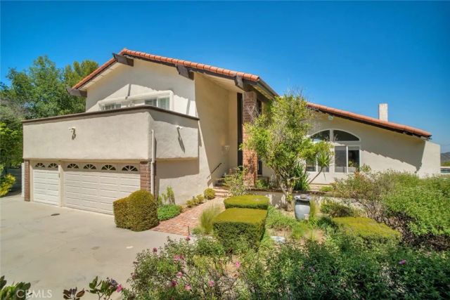 20138 Greenbriar, Tarzana, CA 91356