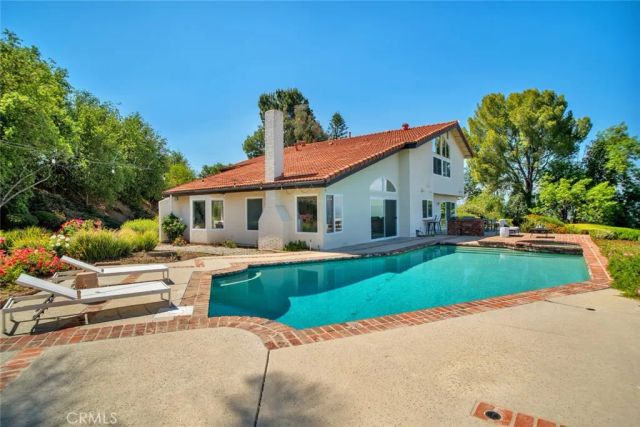 20138 Greenbriar, Tarzana, CA 91356