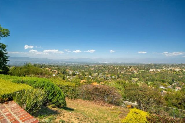 20138 Greenbriar, Tarzana, CA 91356