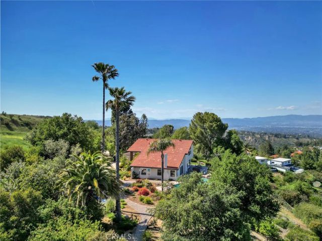 20138 Greenbriar, Tarzana, CA 91356