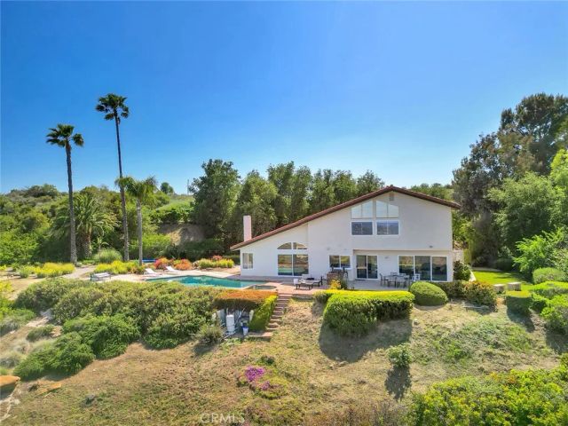 20138 Greenbriar, Tarzana, CA 91356