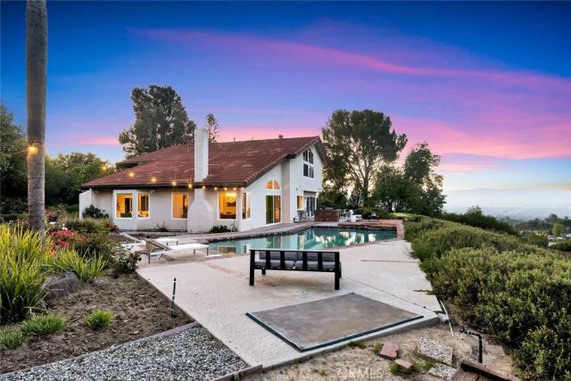 20138 Greenbriar, Tarzana, CA 91356