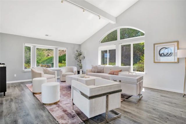 20138 Greenbriar, Tarzana, CA 91356
