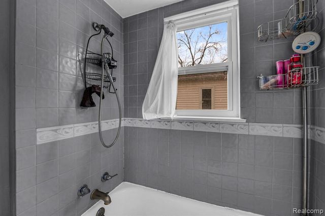 6605 Bailey Street, Taylor, MI 48180