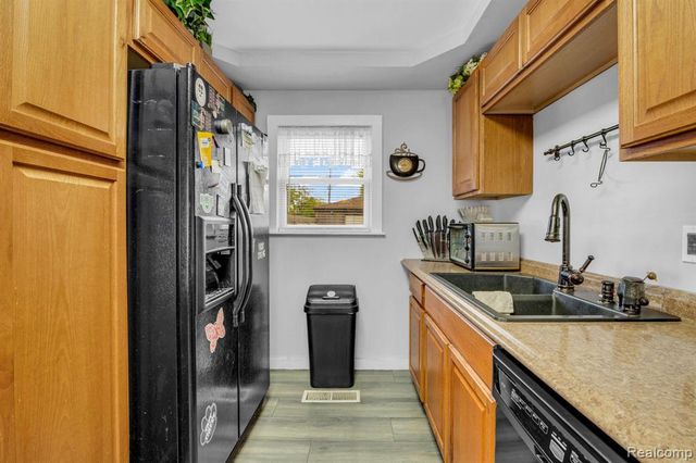 6605 Bailey Street, Taylor, MI 48180