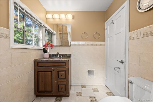 378 Beverly Road, Douglaston, NY 11363