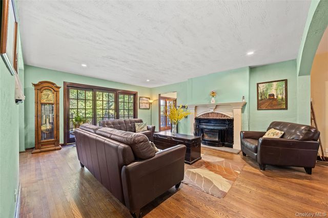 378 Beverly Road, Douglaston, NY 11363