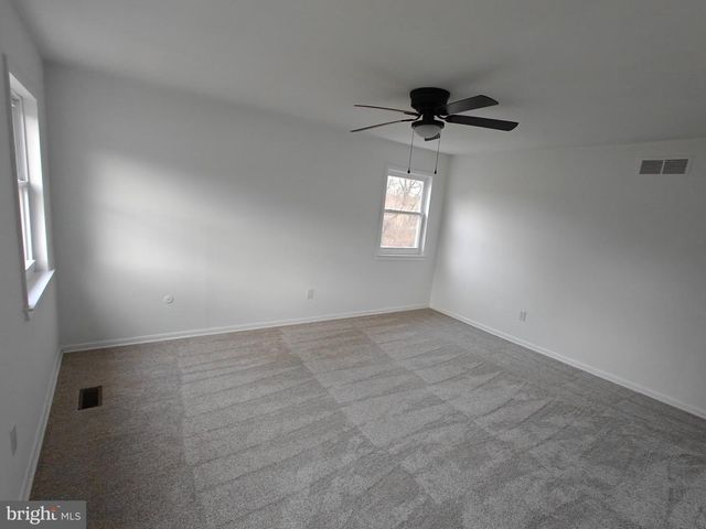 1925 FOSTER RD, Hatfield, PA 19440