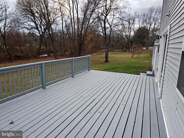 1925 FOSTER RD, Hatfield, PA 19440