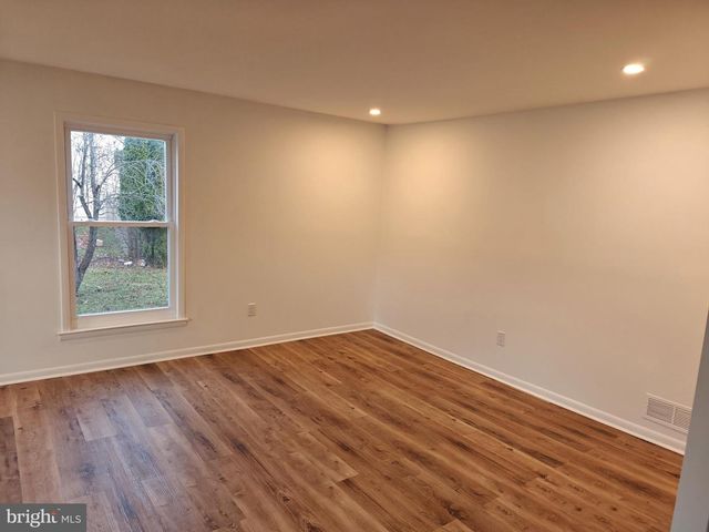 1925 FOSTER RD, Hatfield, PA 19440