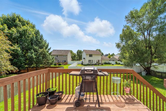 2914 SW Glenbrooke Boulevard, Ankeny, IA 50023