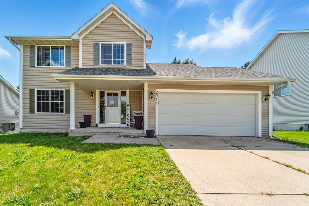 2914 SW Glenbrooke Boulevard, Ankeny, IA 50023