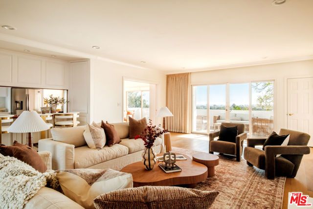 905 Berkeley Street, Santa Monica, CA 90403