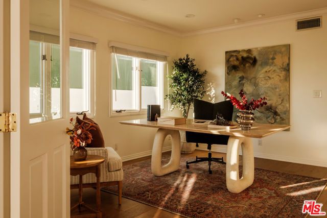 905 Berkeley Street, Santa Monica, CA 90403