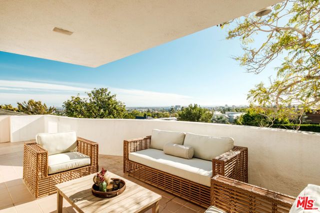 905 Berkeley Street, Santa Monica, CA 90403