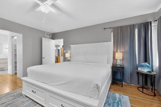 1212 Calle Del Sol NE, Albuquerque, NM 87106