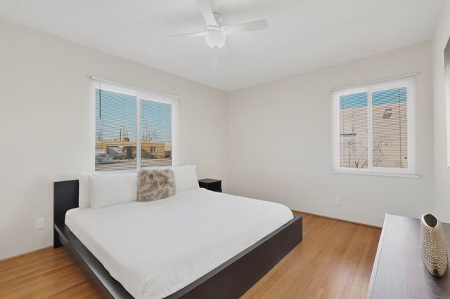 1212 Calle Del Sol NE, Albuquerque, NM 87106