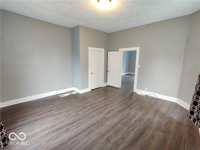 844 W Franklin Street, Shelbyville, IN 46176