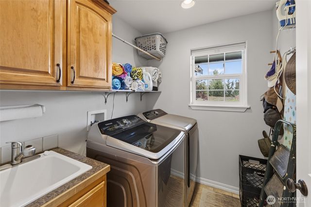 162 E Cobblestone Lane, Sequim, WA 98382