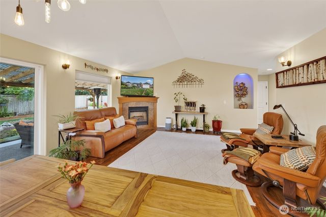 162 E Cobblestone Lane, Sequim, WA 98382