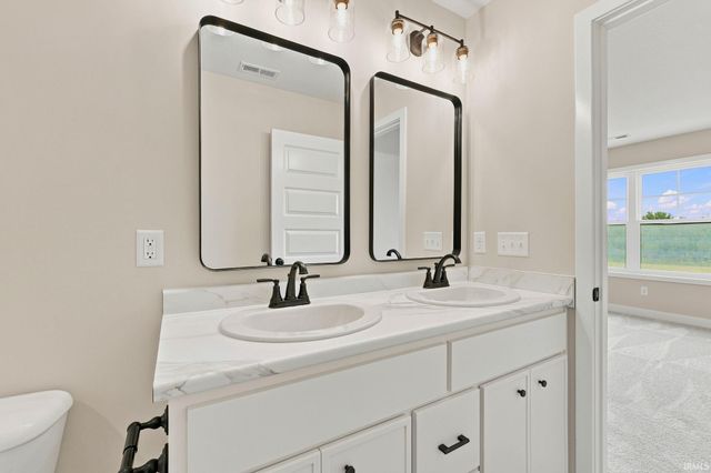 10943 Wild Iris Cove, Fort Wayne, IN 46818