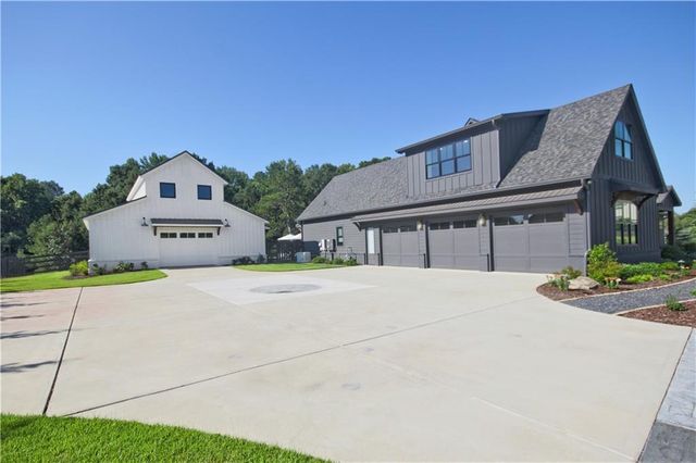 400 Lower Union Hill Road, Canton, GA 30115