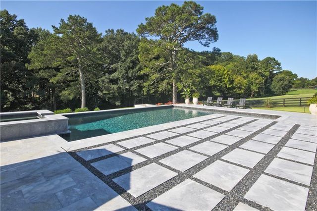 400 Lower Union Hill Road, Canton, GA 30115