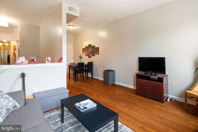 37 N PRESTON ST, Philadelphia, PA 19104