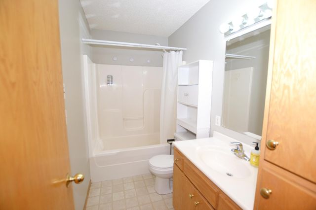 13230 Glen Circle, Becker, MN 55308