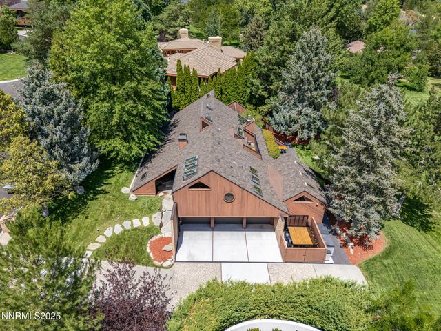 2521 Lake Ridge Shores Circle, Reno, NV 89519