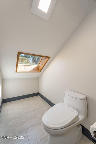 2521 Lake Ridge Shores Circle, Reno, NV 89519