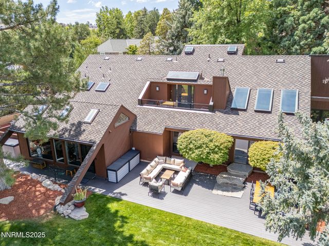 2521 Lake Ridge Shores Circle, Reno, NV 89519