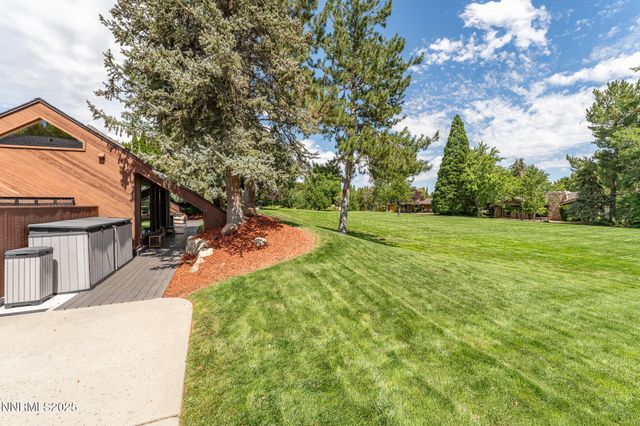 2521 Lake Ridge Shores Circle, Reno, NV 89519