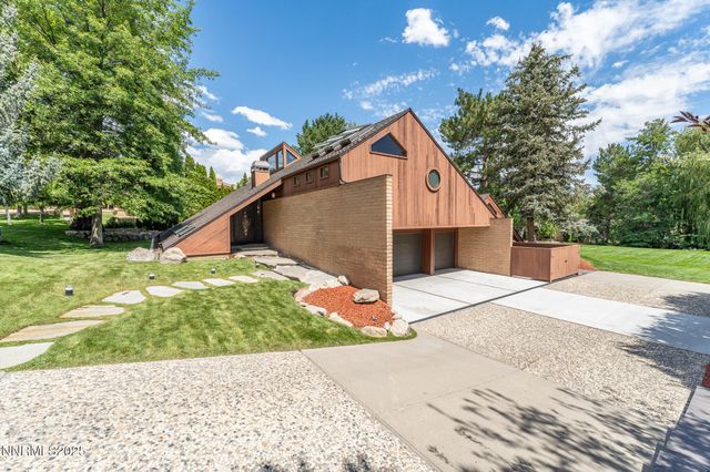 2521 Lake Ridge Shores Circle, Reno, NV 89519