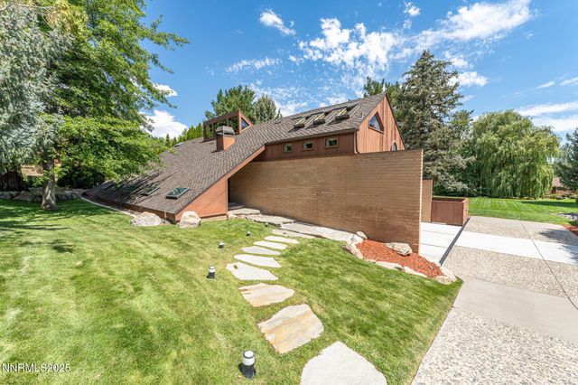 2521 Lake Ridge Shores Circle, Reno, NV 89519