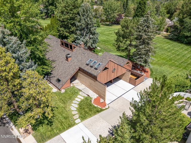 2521 Lake Ridge Shores Circle, Reno, NV 89519