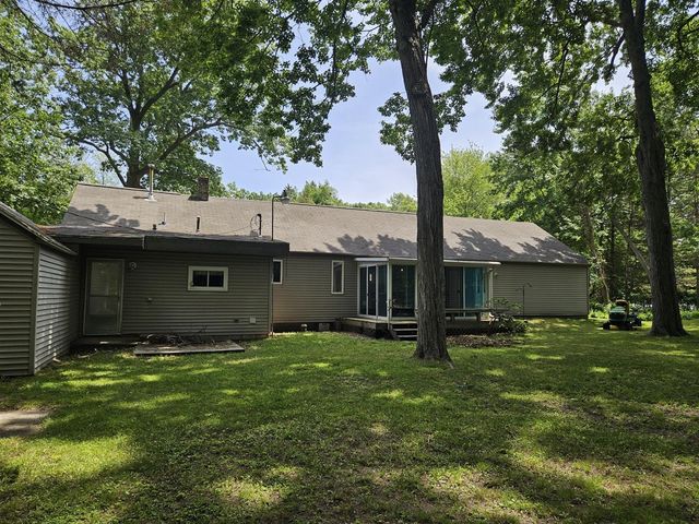 533 Seminole Road, Muskegon, MI 49444