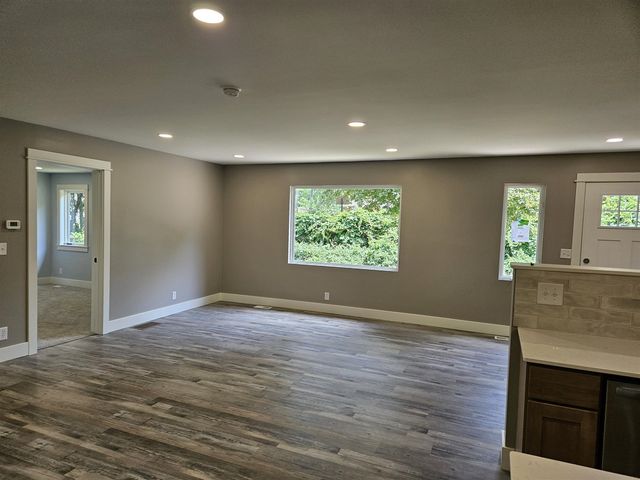 533 Seminole Road, Muskegon, MI 49444